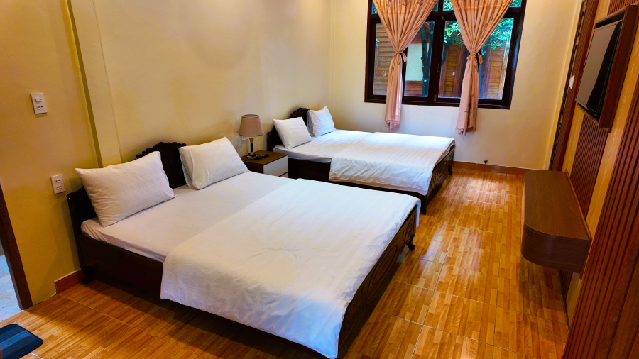 Superior Family - 4 khách